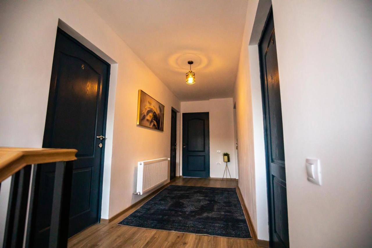 Tîrgu Ocna Dania&Petru Residence מראה חיצוני תמונה