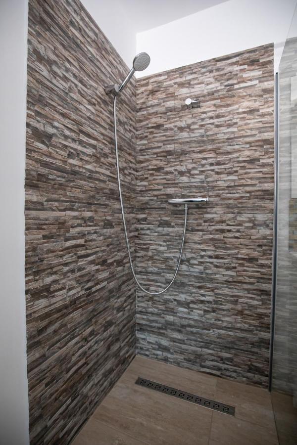 Tîrgu Ocna Dania&Petru Residence מראה חיצוני תמונה